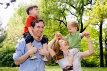 Thủ tục đăng ký việc nuôi con nuôi có yếu tố nước ngoài (đích danh)